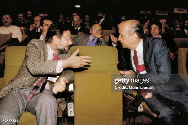 31th Congress of the PSOE Javier Solana talking with Francisco Fernandez Ordonez