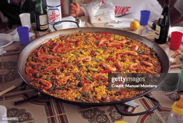 Valencian paella