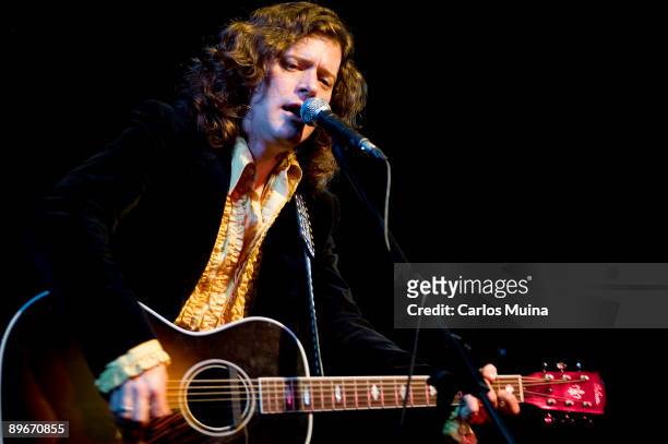 November 29, 2008. Madrid, Spain. The singer Ted Russell Kamp in concert.