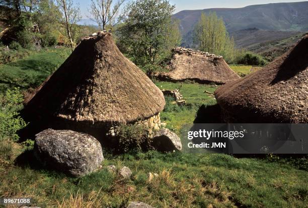 Sierra de Los Ancares. Lugo. Pallozas .