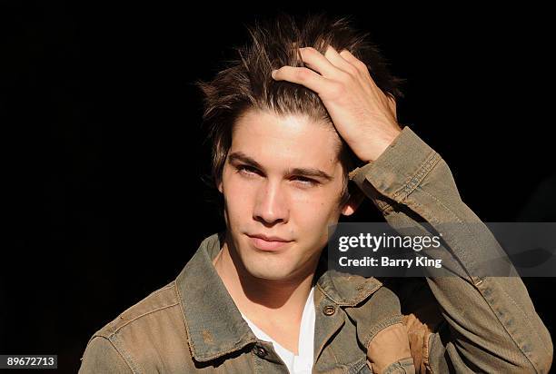 Actor Casey Deidrick poses during a photo shoot on August 7, 2009 in Los Angeles, California.