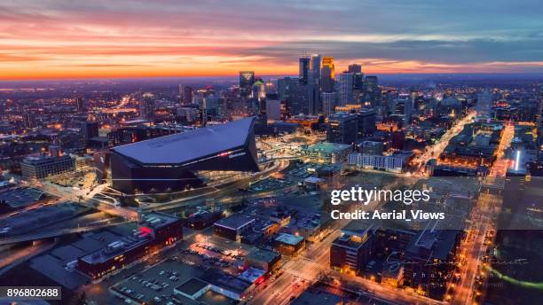 minneapolis and us bank stadium skyline at dusk - us bank stadium minneapolis stock pictures, royalty-free photos & images
