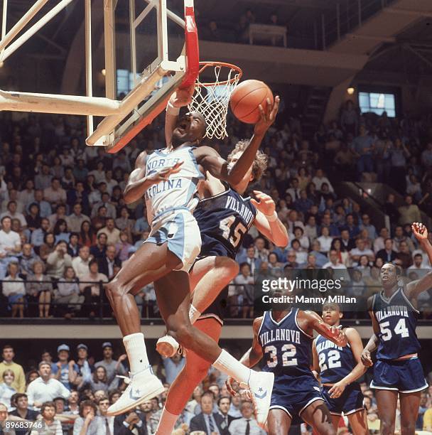 Playoffs: North Carolina Michael Jordan in action, shot vs Villanova. Raleigh, NC 3/20/1982 CREDIT: Manny Millan