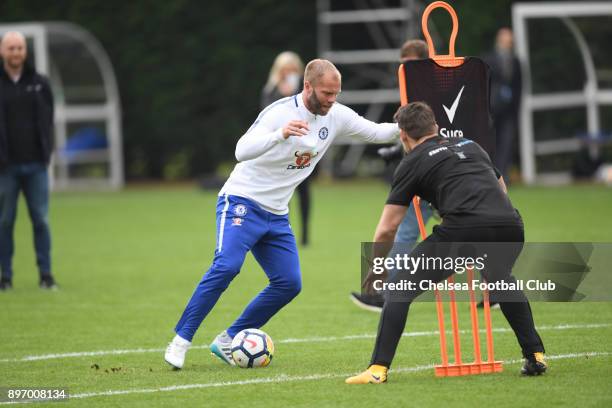 Eiour Guojohnsen takes part in training drill during the Sure Pressure Series with Chelsea players at Chelsea Training Ground on November 27, 2017 in...