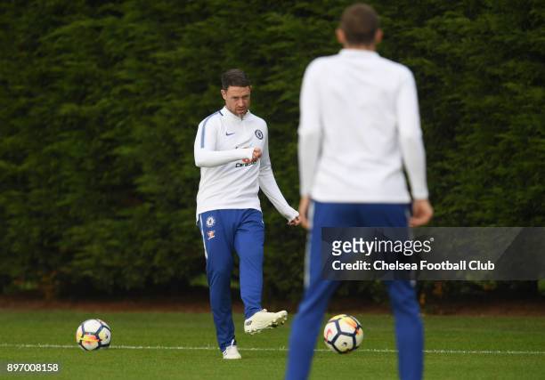 Wayne Bridge takes part in a training drill during the Sure Pressure Series with Chelsea players at Chelsea Training Ground on November 27, 2017 in...