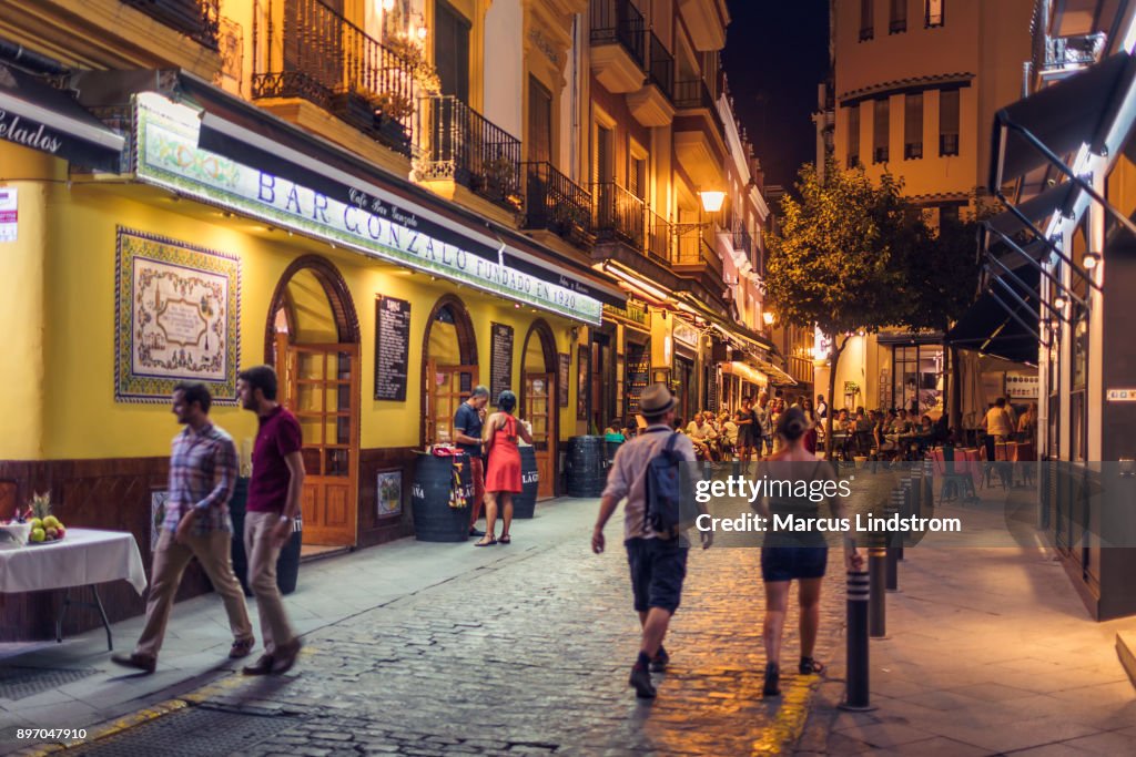 Barrio Santa Cruz, Seville