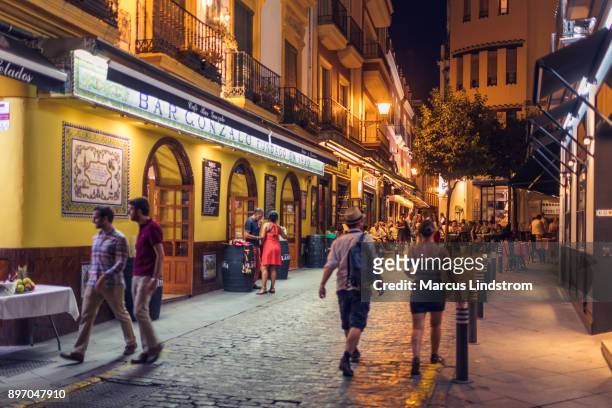 barrio santa cruz, seville - seville stock pictures, royalty-free photos & images