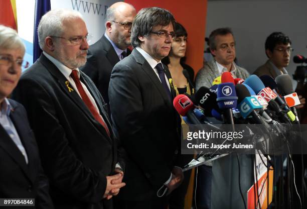 Ousted Catalan leader Carles Puigdemont attends a press conference at Brussels press club on December 22, 2017 in Brussels, Belgium. Catalonia's...
