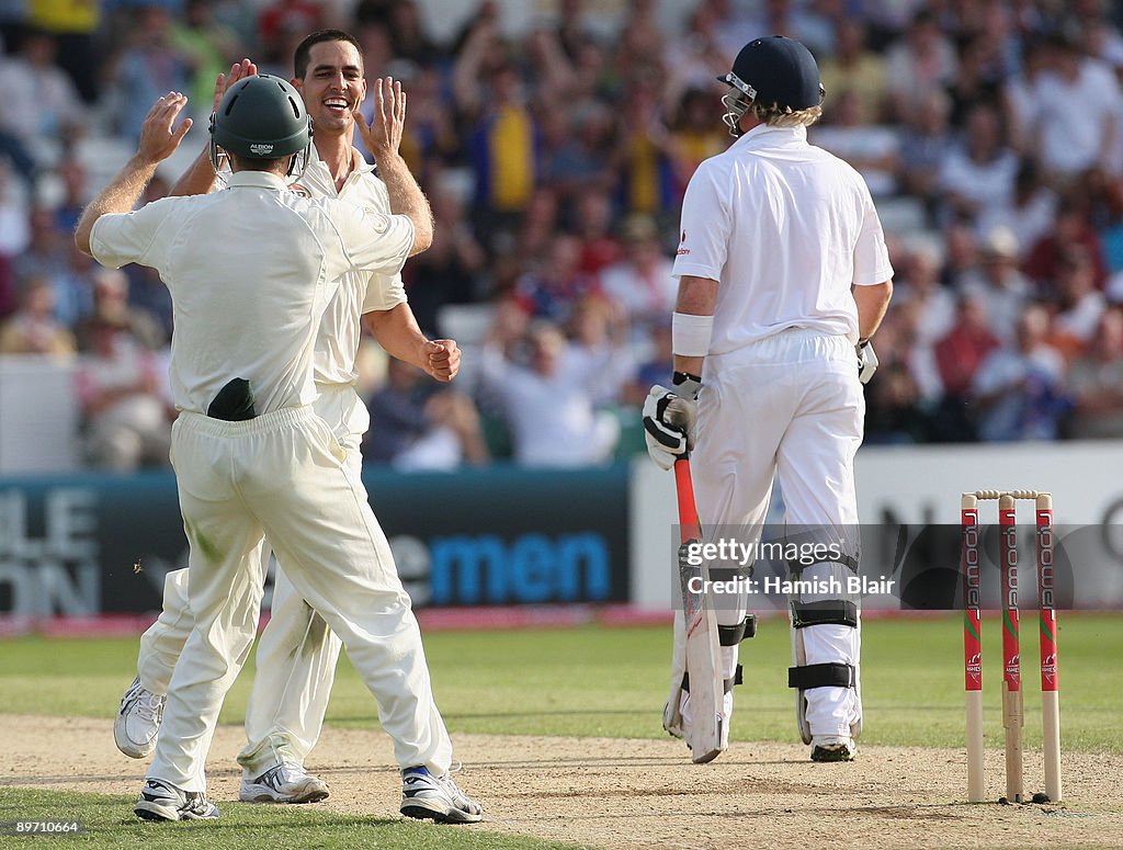 England v Australia - npower 4th Ashes Test: Day Two