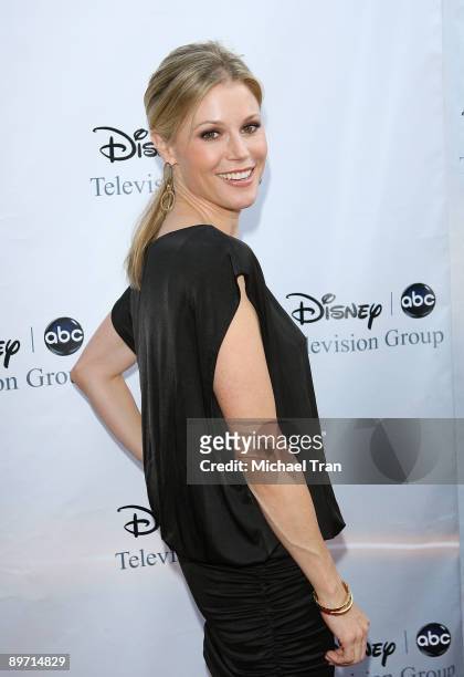 Julie Bowen arrives to the 2009 Disney-ABC Television Group Summer TCA Tour held at The Langham Resort on August 8, 2009 in Pasadena, California.