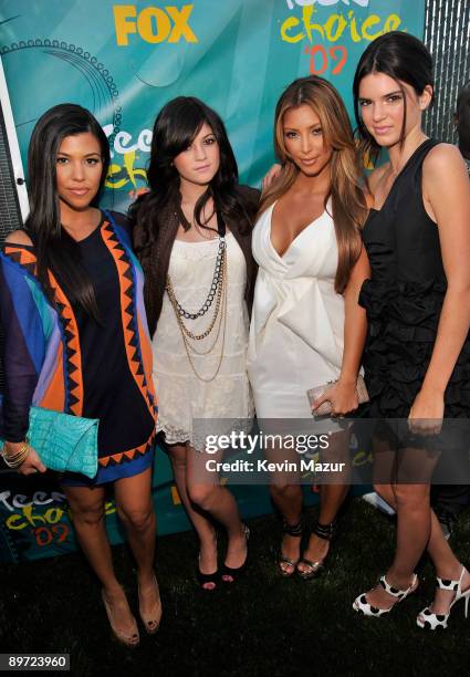 Personalities Kourtney Kardashian, Kylie Jenner, Kim Kardashian and Kendall Kardashian arrive at the Teen Choice Awards 2009 held at the Gibson...