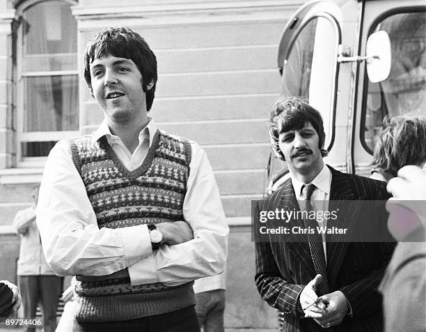 Beatles 1967 Paul McCartney and Ringo Starr at start of Magical Mystery Tour