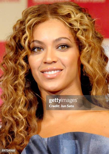 Singer Beyonce promotes Samantha Thavasa & Disney Collection at Tokyo Disneyland Hotel on August 10, 2009 in Urayasu, Chiba, Japan.