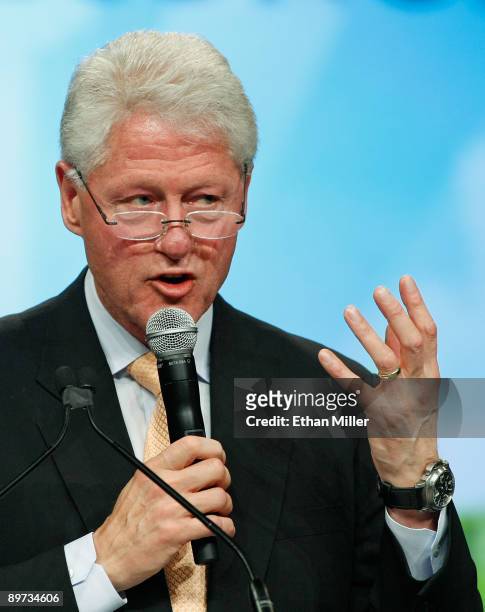 Former U.S. President Bill Clinton speaks during the National Clean Energy Summit 2.0 at the Cox Pavilion at UNLV August 10, 2009 in Las Vegas,...