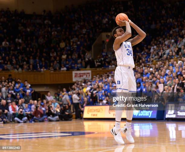 Wendell Carter Jr of the Duke Blue Devils against the Evansville Aces during their game at Cameron Indoor Stadium on December 20, 2017 in Durham,...