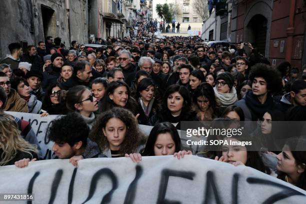 Thousands of students marched from Miracles square to protest against the city's violence and criminal organizations. Just four days ago a young 17...