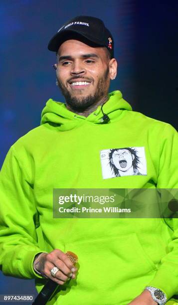 Singer Chris Brown performs at Winterfest 2017 at Philips Arena on December 16, 2017 in Atlanta, Georgia.