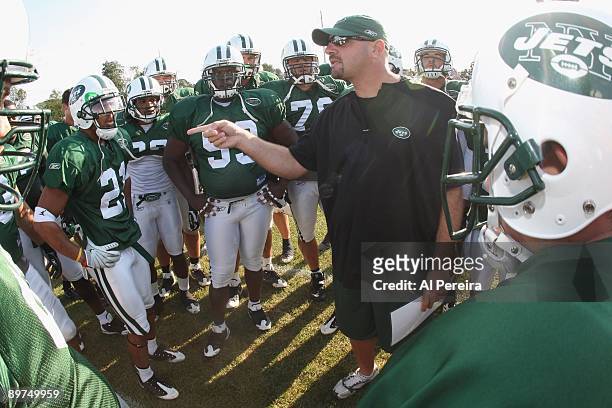 Defensive Coordinator Mike Pettine of the New York Jets speaks to his players as the New York Jets play in the Green And White Intersquad Scrimmage...