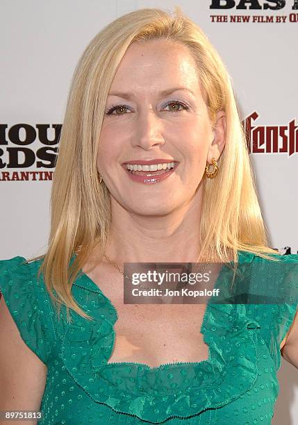 Actress Angela Kinsey arrives at the Los Angeles Premiere "Inglourious Basterds" at Grauman's Chinese Theatre on August 10, 2009 in Hollywood,...
