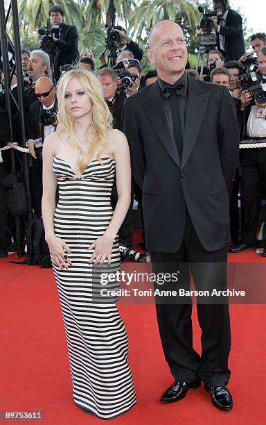 Avril Lavigne and Bruce Willis
