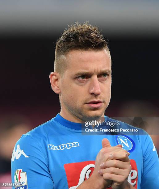 Emanuele Giaccherini of SSC Napoli in action during the TIM Cup match between SSC Napoli and Udinese Calcio at Stadio San Paolo on December 19, 2017...