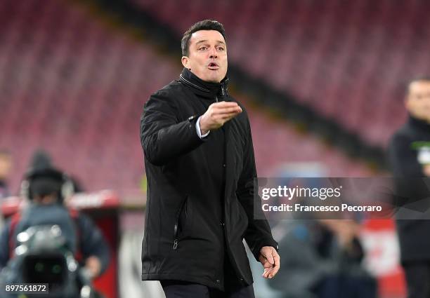 Coach of Udinese Calcio Massimo Oddo gestures during the TIM Cup match between SSC Napoli and Udinese Calcio at Stadio San Paolo on December 19, 2017...