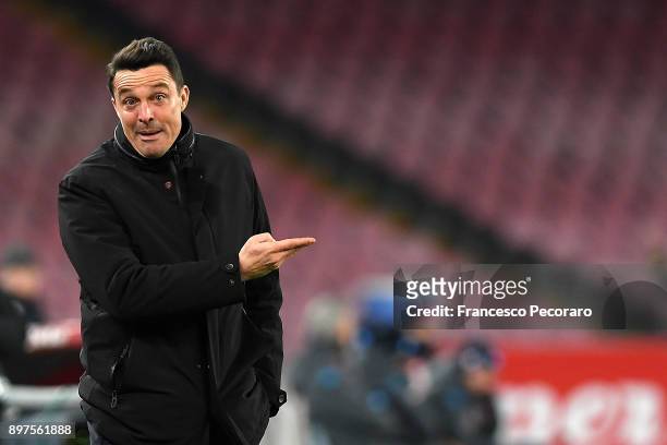 Coach of Udinese Calcio Massimo Oddo gestures during the TIM Cup match between SSC Napoli and Udinese Calcio at Stadio San Paolo on December 19, 2017...