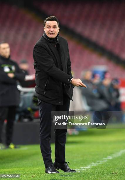 Coach of Udinese Calcio Massimo Oddo gestures during the TIM Cup match between SSC Napoli and Udinese Calcio at Stadio San Paolo on December 19, 2017...