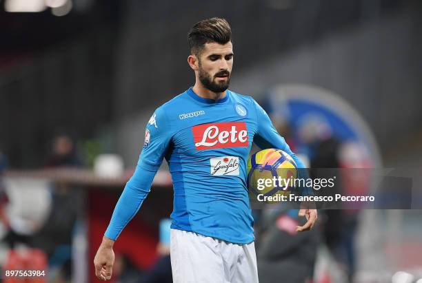 Elseid Hysaj of SSC Napoli in action during the TIM Cup match between SSC Napoli and Udinese Calcio at Stadio San Paolo on December 19, 2017 in...