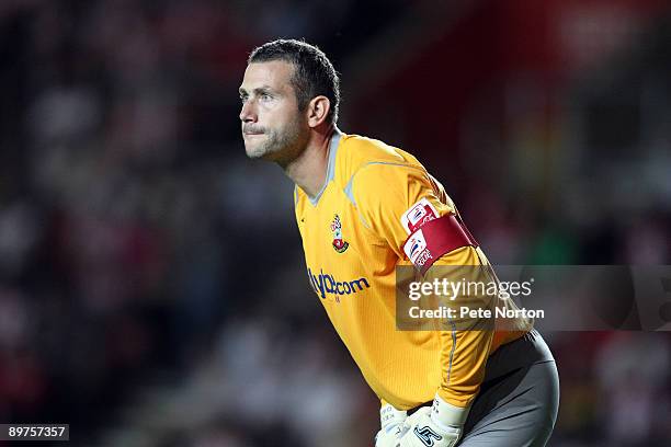 Kelvin Davis of Southampton during the Carling Cup Round One Match between Southampton and Northampton Town at St Mary's Stadium on August 11, 2009...