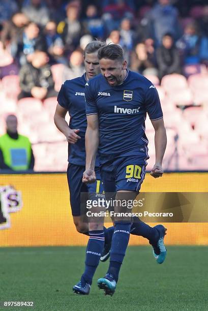 Gaston Ramirez of UC Sampdoria celebrates after scoring the 0-1 goal during the Serie A match between SSC Napoli and UC Sampdoria at Stadio San Paolo...
