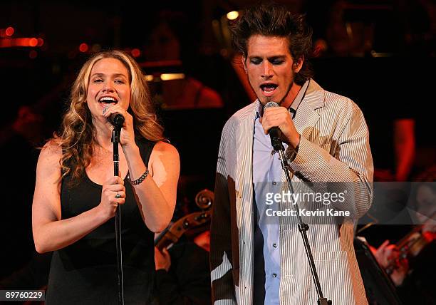Sally Taylor and Ben Taylor perform onstage during the 2008 Rainforest Foundation Fund Benefit Concert at Carnegie Hall on May 8, 2008 in New York...