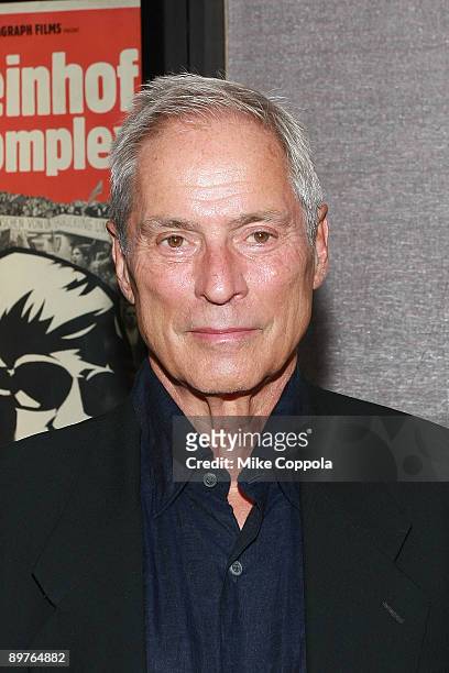 News television correspondent Bob Simon attends a screening of "The Baader Meinhof Complex" at Cinema 2 on August 12, 2009 in New York City.