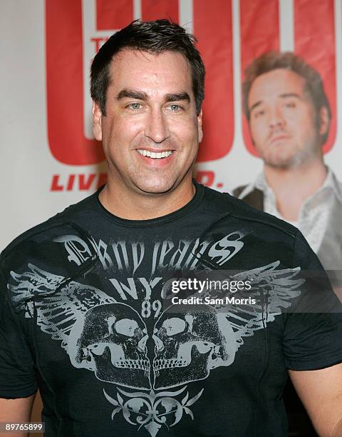 Actor Robert Riggle 362 The Goods Live Hard Sell Hard Photos & High Res Pictures - Getty Images