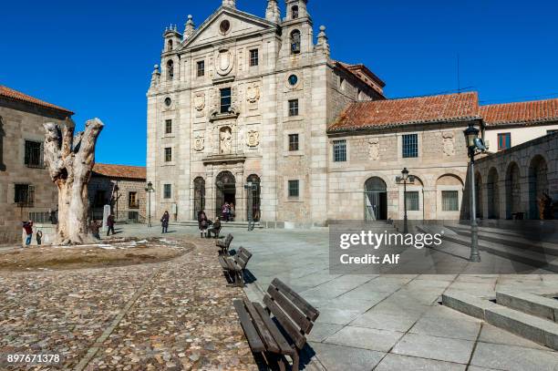 church and convent of st teresa in avila, spain - monastero foto e immagini stock