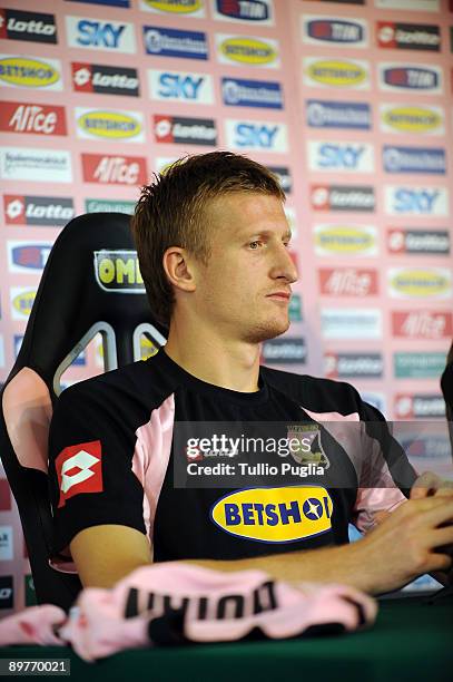 Palermo's new signing Dorin Goian during a press conference at the Tenente Carmelo Onorato training centre on August 13, 2009 in Palermo, Italy.