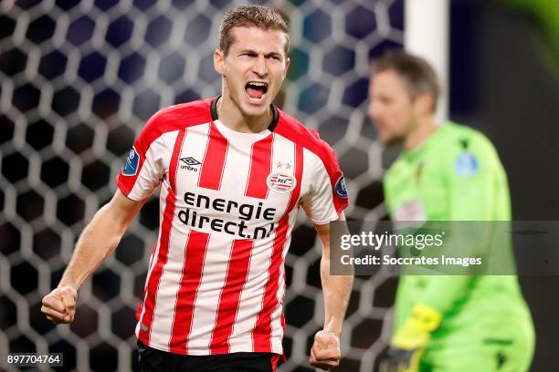 Daniel Schwaab of PSV celebrates 1-1 during the Dutch Eredivisie match between PSV v Vitesse at the Philips Stadium on December 23, 2017 in Eindhoven...