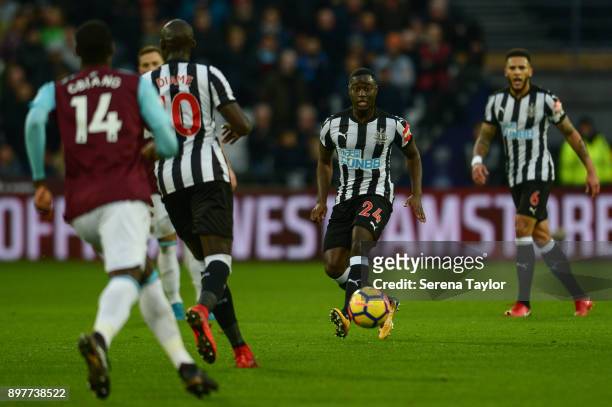 Henri Saivet of Newcastle United controls the ball during the Premier League match between West Ham and Newcastle United at London Stadium on...