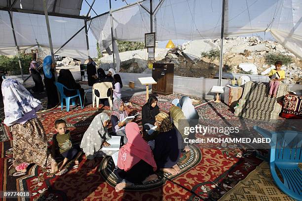 Samuni 53 Al Samuni Photos & High Res Pictures - Getty Images