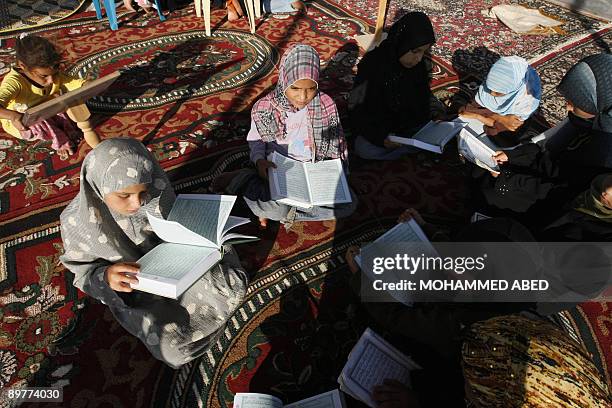 Samuni 53 Al Samuni Photos & High Res Pictures - Getty Images