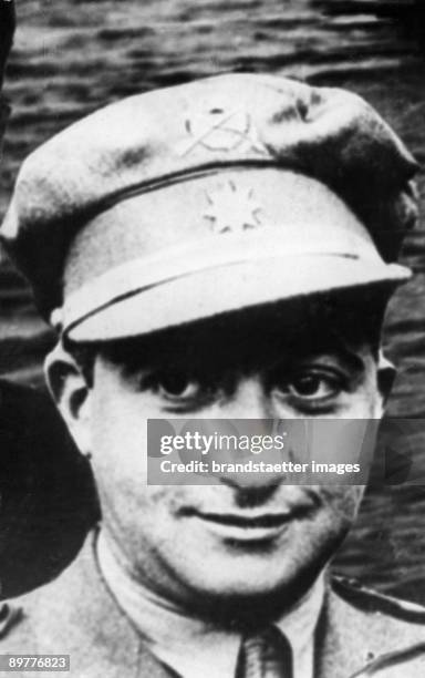 The Spanish general and politician Francisco Franco. Photograph. Around 1915.