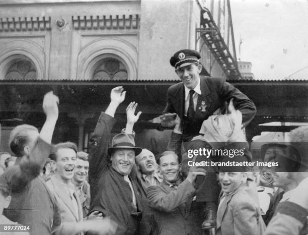 Gregor Hradetzky Photos and Premium High Res Pictures Getty Images