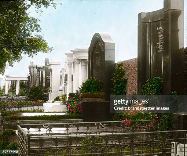 Crypts of the " Israelite section" in the Viennese central cemetery. Vienna, 11th district. Hand-colored lantern slide. Around 1910.