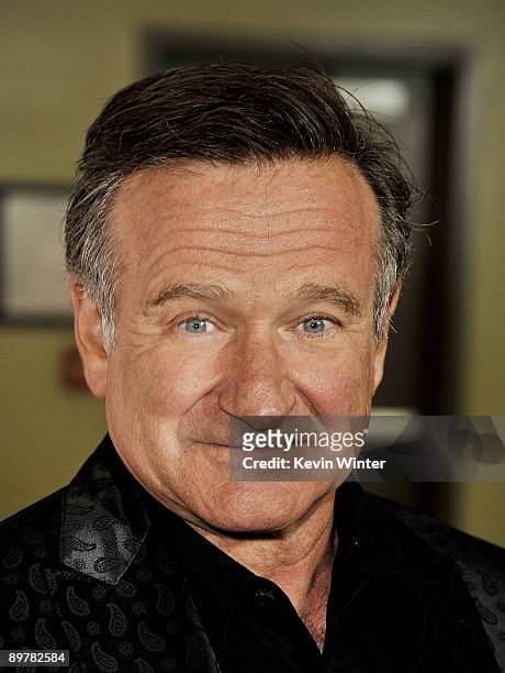 Actor Robin Williams arrives at the premiere of Magnolia Pictures' "World's Greatest Dad" at The Landmark Theater on August 13, 2009 in Los Angeles,...
