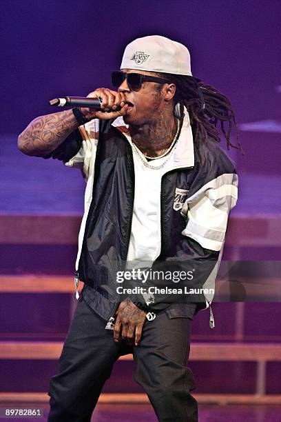 Dwayne Gibson Canadian Rapper Rapper Dwayne Michael Carter Photos and Premium High Res Pictures ...