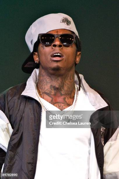 Rapper Lil Wayne aka Dwayne Michael Carter Jr. Performs at the Gibson Amphitheatre on August 13, 2009 in Universal City, California.
