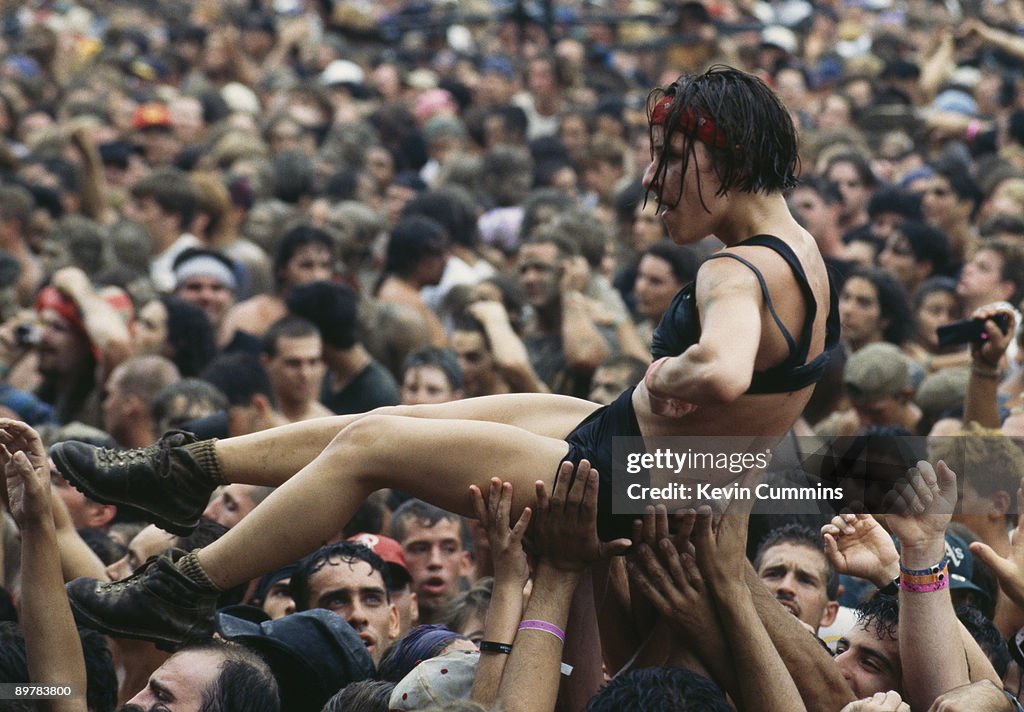 Crowd Surfer