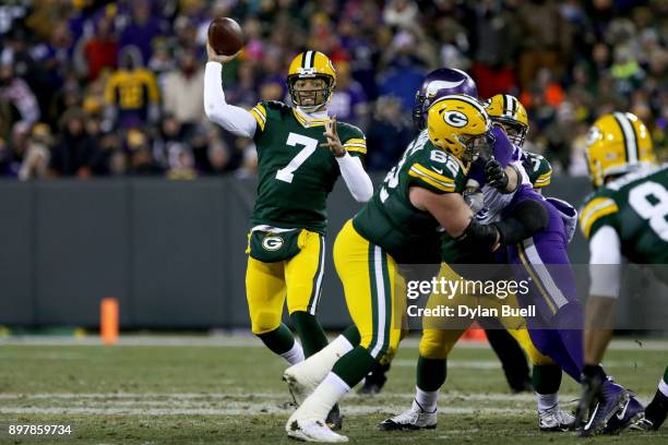 Brett Hundley of the Green Bay Packers throws a pass in the second quarter against the Minnesota Vikings at Lambeau Field on December 23, 2017 in...