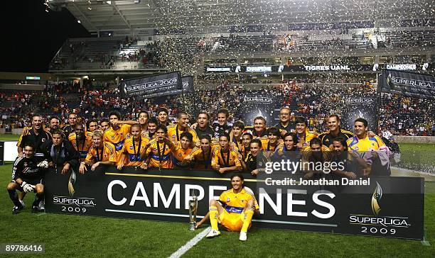 Members of Tigres UANL including captain Fernando Ortiz celebrate winning the SuperLiga 2009 Final against the Chicago Fire on August 5, 2009 at...