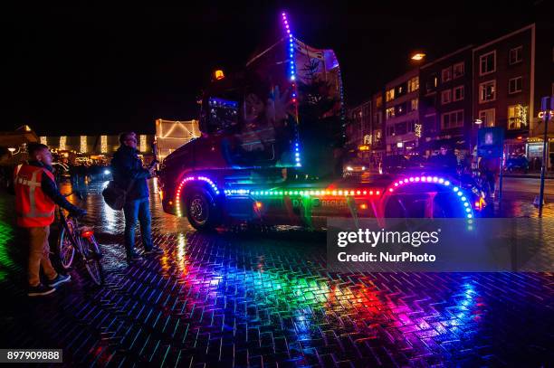 December 23th, Nijmegen. For the second time, The Truck Light Parade was celebrated in Nijmegen. The Parade took place around the center of the city...